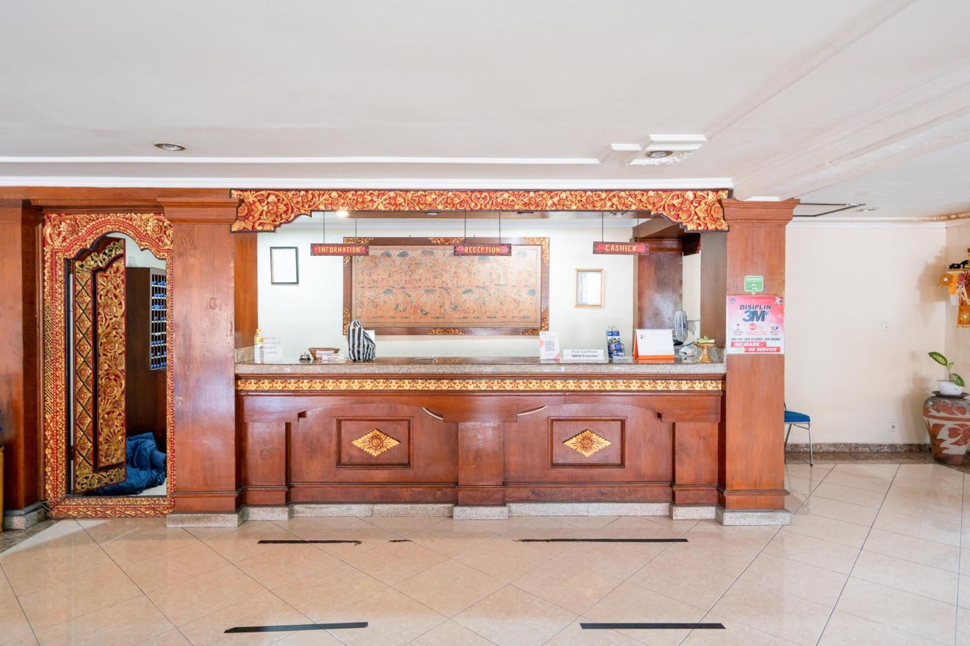 Reddoorz Plus At Mahajaya Hotel Denpasar Экстерьер фото