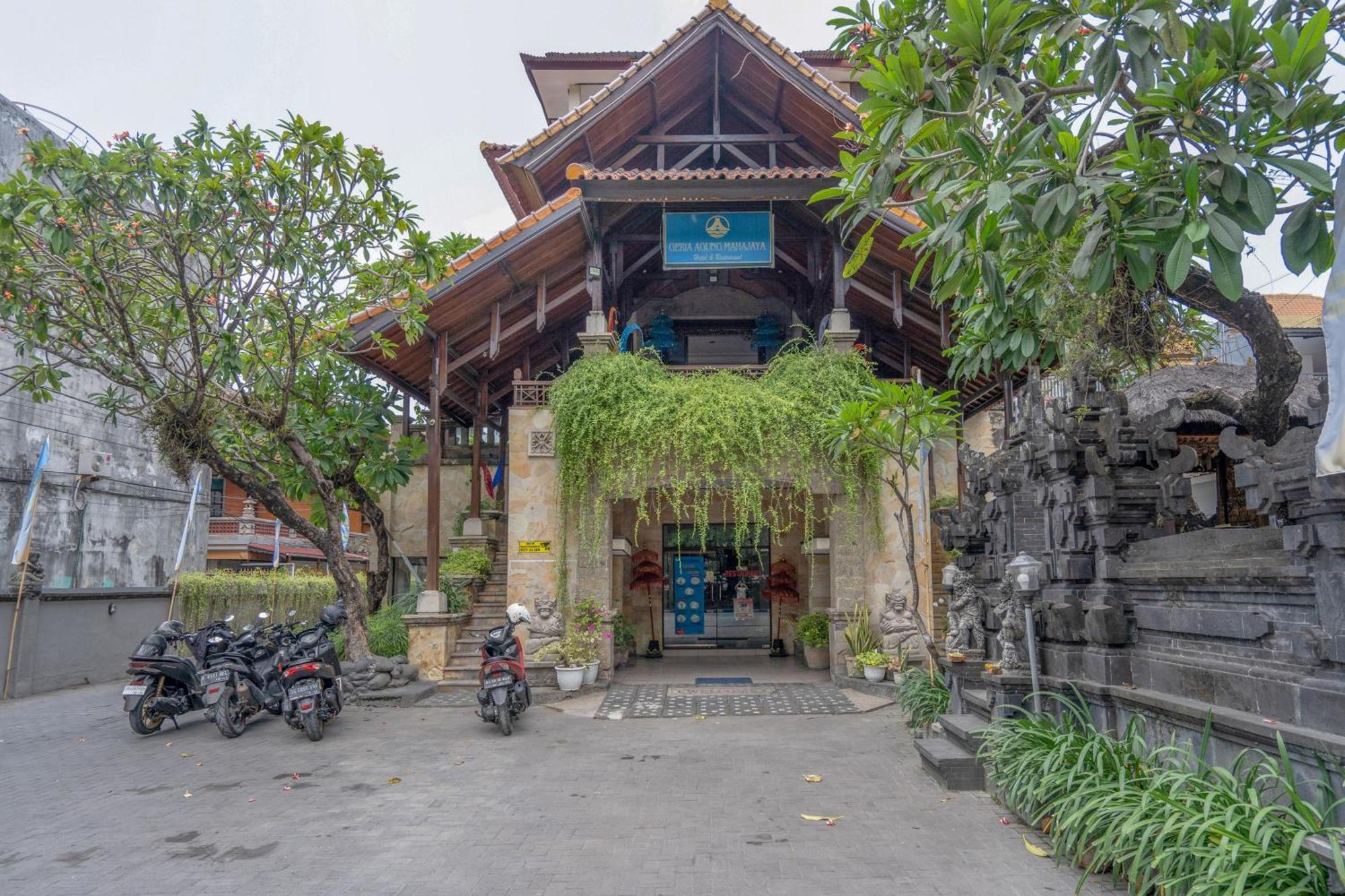 Reddoorz Plus At Mahajaya Hotel Denpasar Экстерьер фото